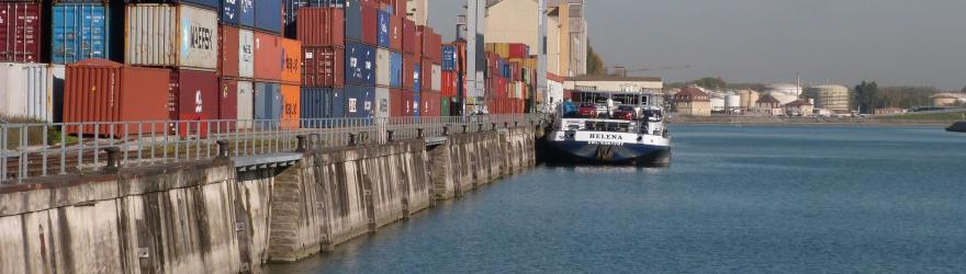 La ville débarque au Port autonome