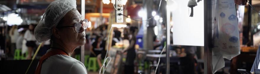 Street food : vendeurs à la rue