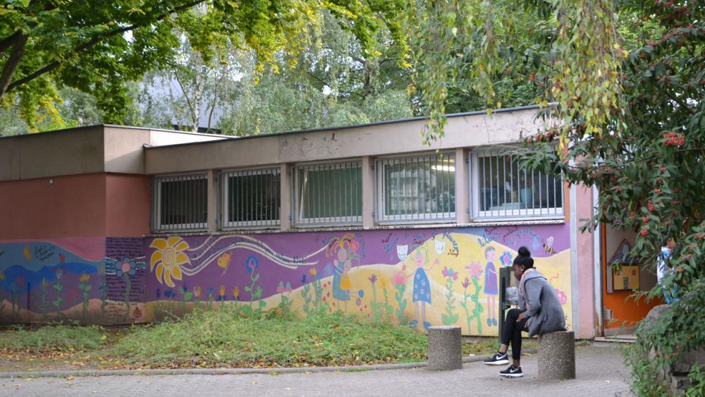 La bibliothèque jeunes se trouve actuellement dans la maille Brigitte.