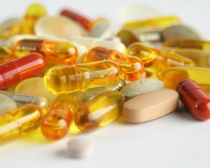 La Commission veut améliorer la transparence des essais cliniques