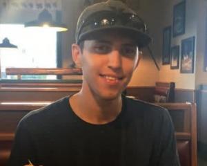 Assassinat de Charlie Kirk : le profil confus de Tyler Robinson déchire l’Amérique