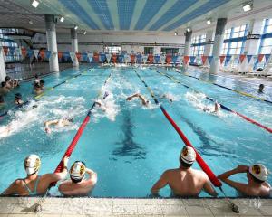 Grandes villes : les équipements sportifs saturent