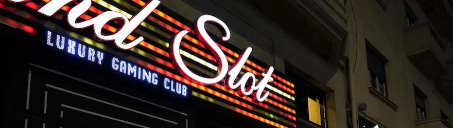 Dans les casinos de Belgrade, les dettes se creusent dans l'indifférence