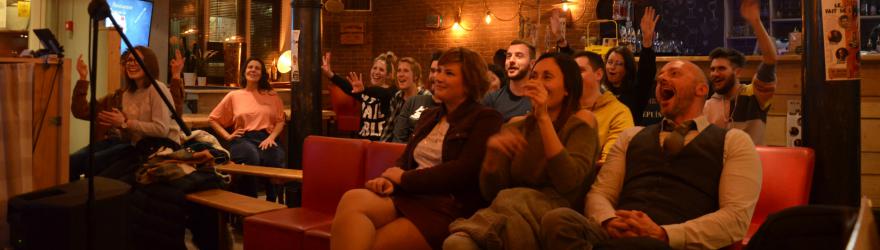 Le stand-up s’élève