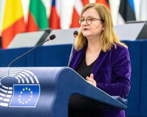 Les eurodéputés veulent muscler la défense de l’Union