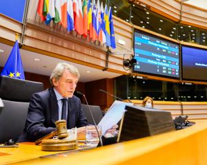 Fraudes et conflits d’intérêts dans le viseur du Parlement 