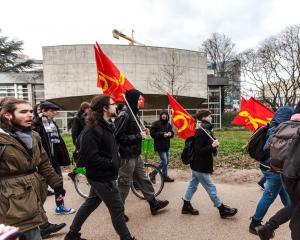 Journée calme de mobilisation contre la sélection à l'université