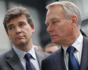 Pour Montebourg, Hollande a « nommé un élu local à la tête du gouvernement »