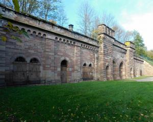 Ils s'emparent des remparts
