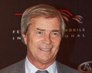 Bolloré continue son grand ménage 