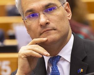 Plan de relance : « Il est important que les gouvernements consultent les acteurs locaux »