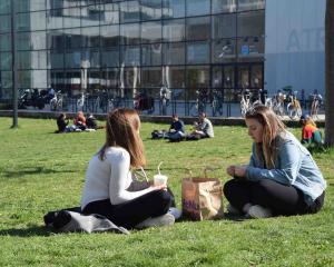 Les eurodéputés triplent le budget d'Erasmus 