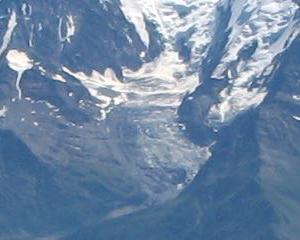 Réchauffement climatique : le massif du Mont-Blanc s'effrite 