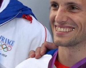 Lavillenie: une victoire et des larmes