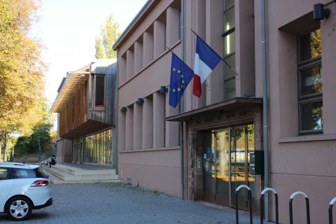 Entrée de l'école du Rhin