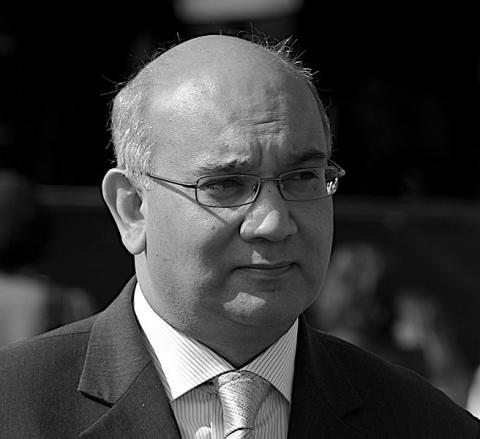 20160906-PL keith_vaz_droit_steven_punter.jpg