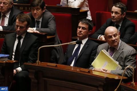 20150217-JK macron_valls.jpg