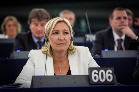 20170223-PC marine_le_pen_parlement_europeen_strasbourg_1er_juillet_2014.jpg